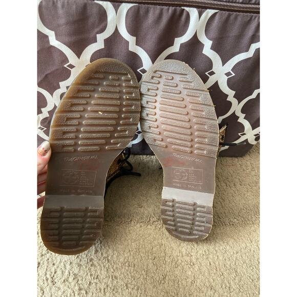 Women’s Dr. Martens snakeskin combat boots size 5 - Picture 4 of 8